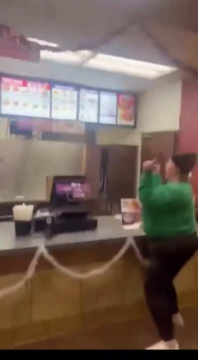 Customer upset about missing item, now wants to blow up Jack in the Box.