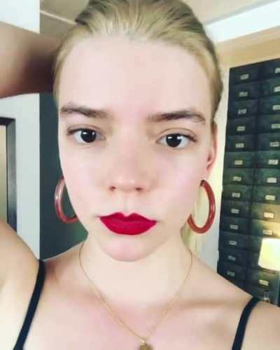 I love those two wide eyes