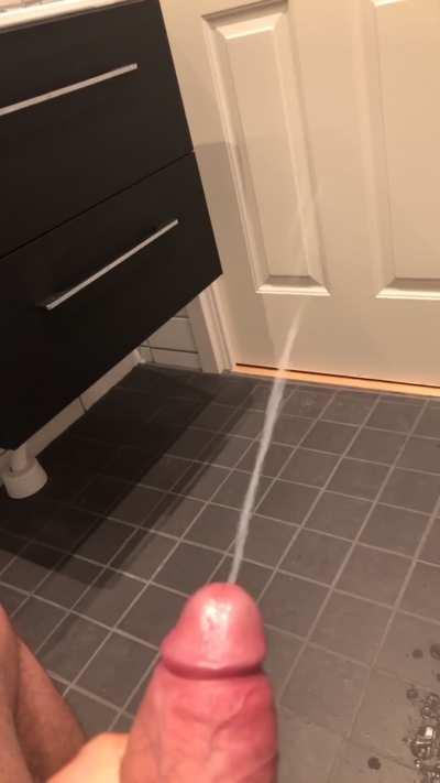 If you like big loads then you just found your guy 🍆💦