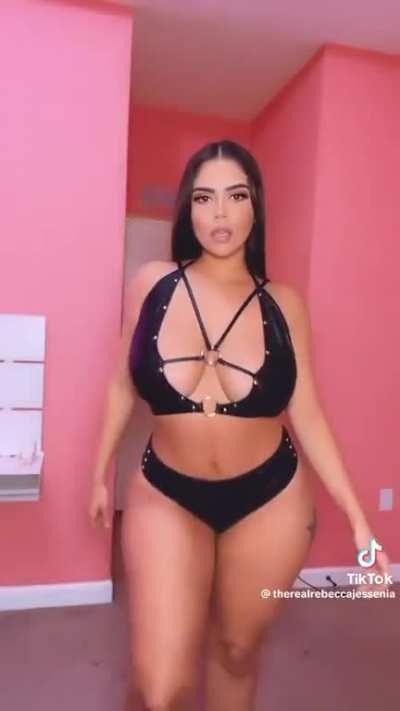 @therealrebeccajessenia