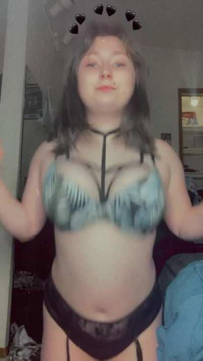 I never know what to put here, so here&rsquo;s some titties! 😂💖