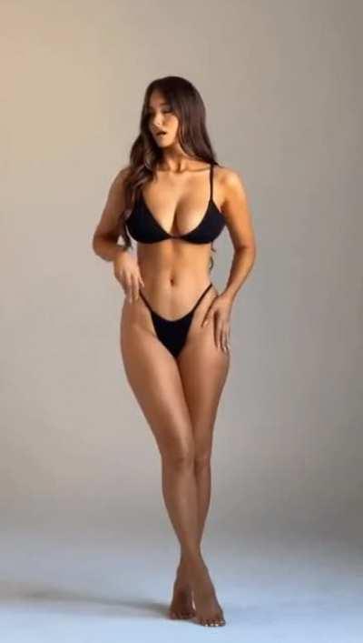 Beautiful in black *flick* 