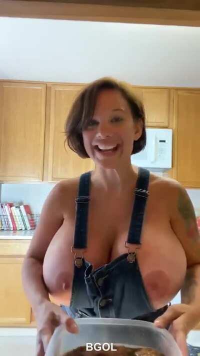 Big Boobs ✨😍👇