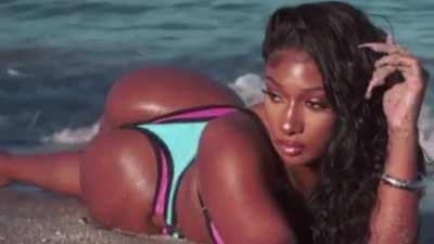 Love her in that position