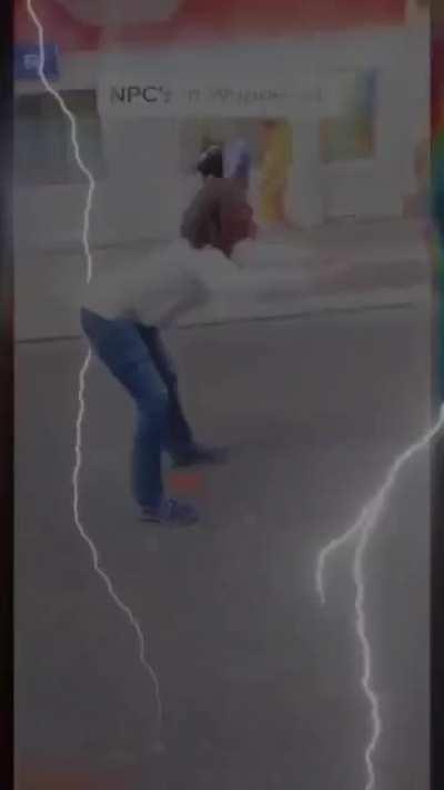 seizure warning i think