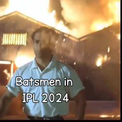 Khauf ka mahaul hai... 