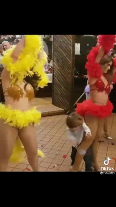 HMJB while I run by a performance