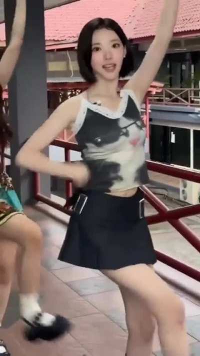 H2H/HEARTS2HEARTS - Jiwoo