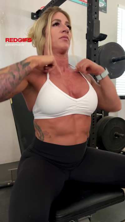 my abs are tight, but my pussy is tighter… come prove it