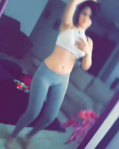 @Barbiee (@la_barbiiee3)