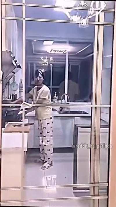 man got his priorities straight 🗿