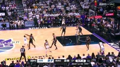 [Highlight] Steph Curry hits a deep three, passes Ray Allen for most made threes in game 7s (23).