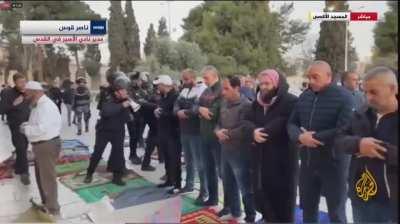 Why can't these shayateen let Muslims pray in a mosque, on their land, in the holiest Islamic month?