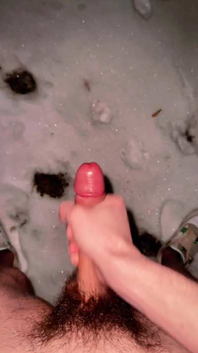 Negative 15 degrees can't stop me from shooting a load outside. 🥶🌙