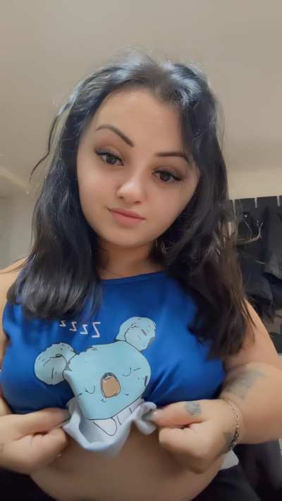 wld u fuck my midget body after our first date? be honest
