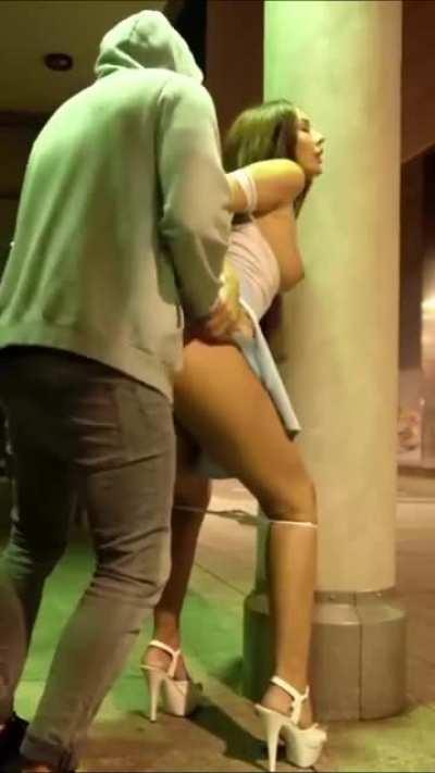 Obedient GF Sucks Dick Anytime and Anyplace