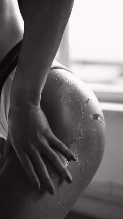 B&W Wet Super Closeup in White Panties (Katya Ogo IG Reel)