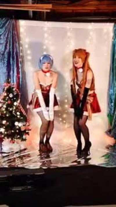 Merry Christmas /tessa_crownster