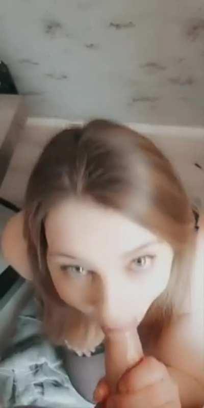 I love getting on my knees & swallowing a thick load