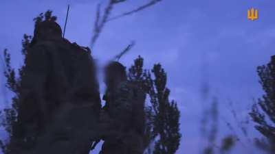 Ukrainian Commander-in-Chief Valerii Zaluzhnyi shares the first video of the M270 MLRS at work on the front. Video is 2m26 long. (1st post more details).