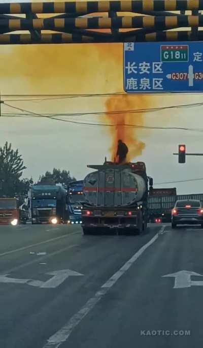 Nitric acid tanker erupts on driver