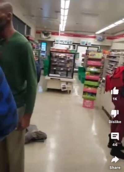 Guy get knock out and head goes through glass window