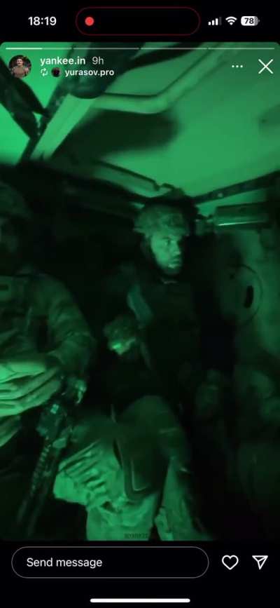 Yankee checks out the Bradley onboard entertainment system😀