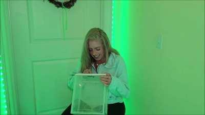 Locked in an Escape Room with your Farting Date POV