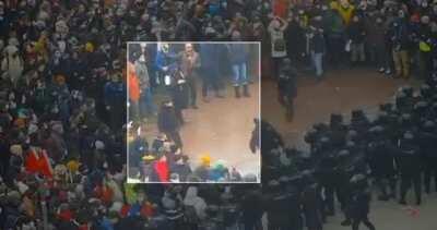 Moscow. One man vs an army of cops