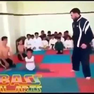 Brutal fight, trainer tkos two of his students in quick succession