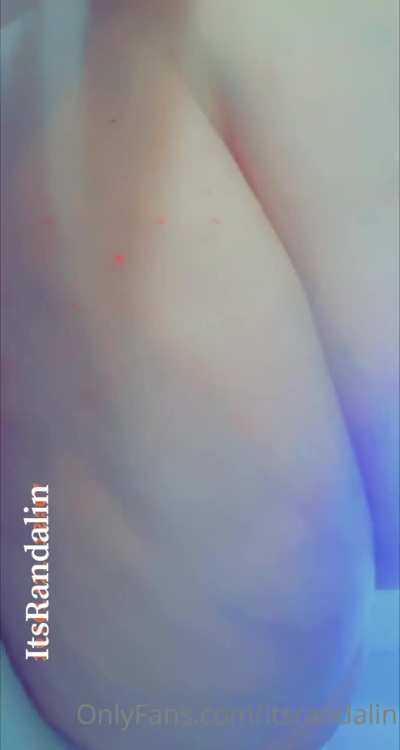 RANDALIN ON THE BED (COMPLETE)