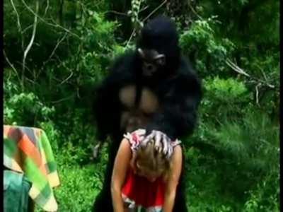 A girl's boyfriend gets replaced by Bigfoot mid sex in Search for the Beast (1997)