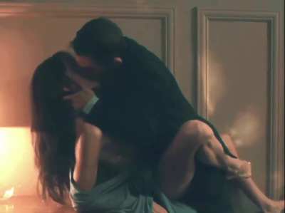 Angelina Jolie - Taking Lives (2004)