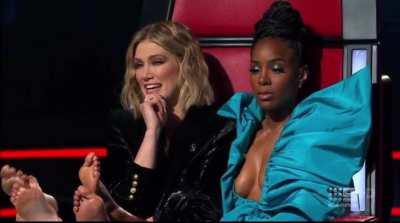 Delta Goodrem and Kelly Rowland