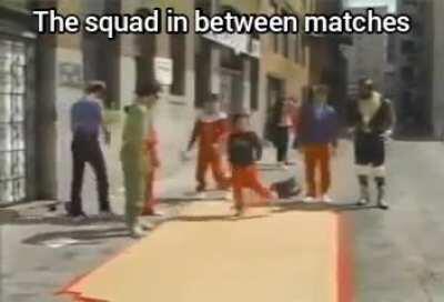 Multiplayer menu did NOT have to go this hard