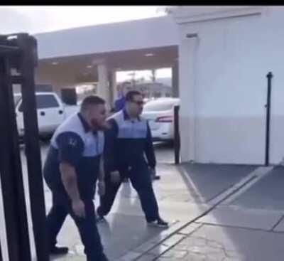 He fail to go further..