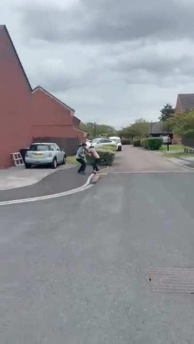 I didn't know the brits got down like this...