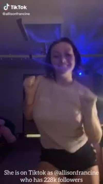 Allison Salvetti BRALESS Tiktok Compilation | @allisonfrancine | HOTTEST TIKTOKERS