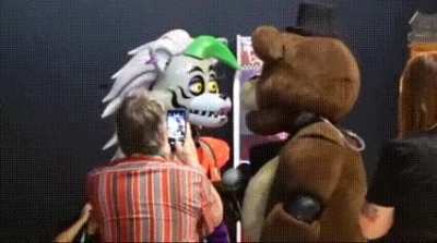 Freddy x Roxy confirmed!!!😱🤯