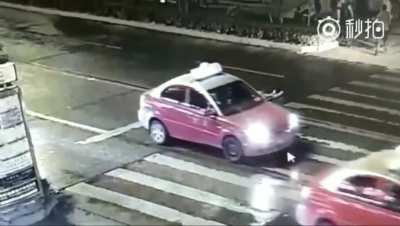 Лучше не попадать под колеса в Китае