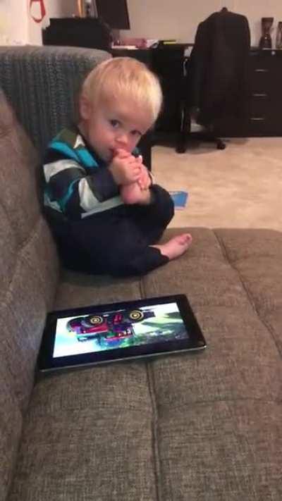 Little snack for my boy....Poor Dad Reflexes