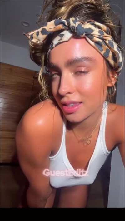 Sommer Ray Challenge ✋🍆💦