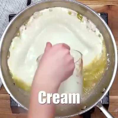 Keto creamy parmesan garlic mushroom chicken