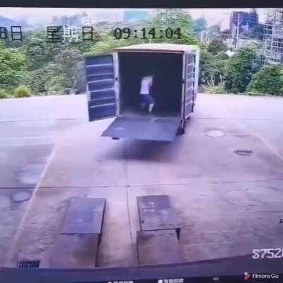 Are we finished loading? Let's go then!