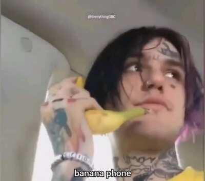 ••b a n a n a p h o n e••