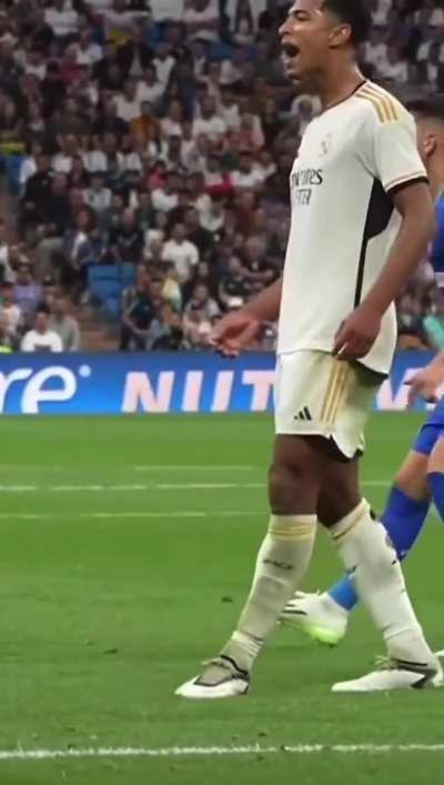 Bellingham with the ¡Olé!