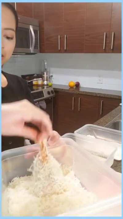 Lime & Garlic Coconut Prawns 🍤