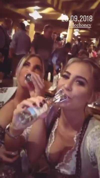 Instagram Story älter schon, aber trotzdem dicke Glocken 🍒😍