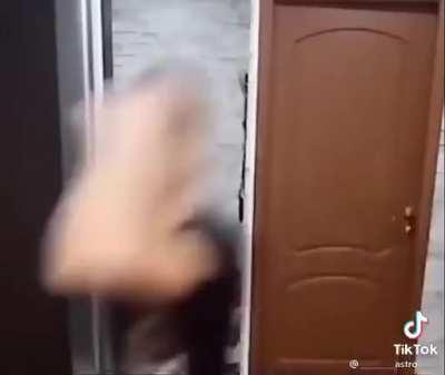 No one, Ippo weaving: