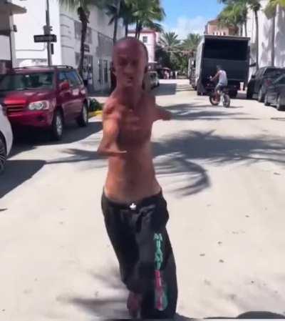 un(armed) and dangerous